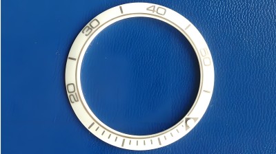 精密标记与雕刻示例